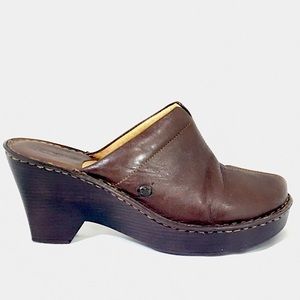 BORN Brown Leather Clog Mules Slip Ons Size 9